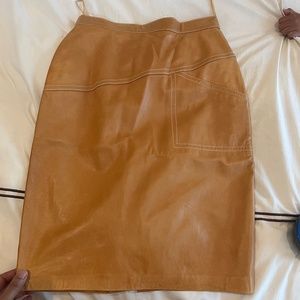 Supple gorgeous camel leather Escada pencil midi skirt size 38 modern 4